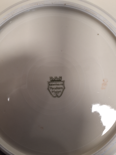 Fad Københavns porcelæn